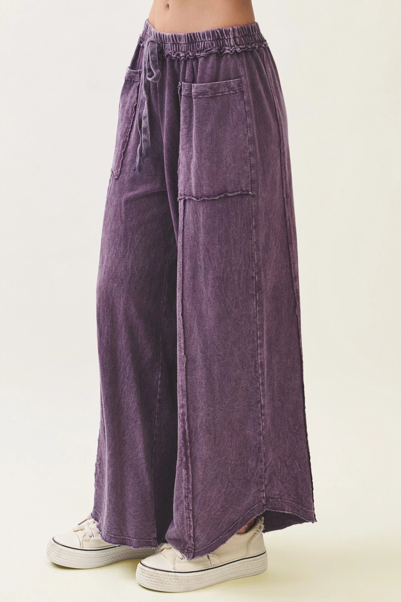 J.Her Mineral Washed Pants