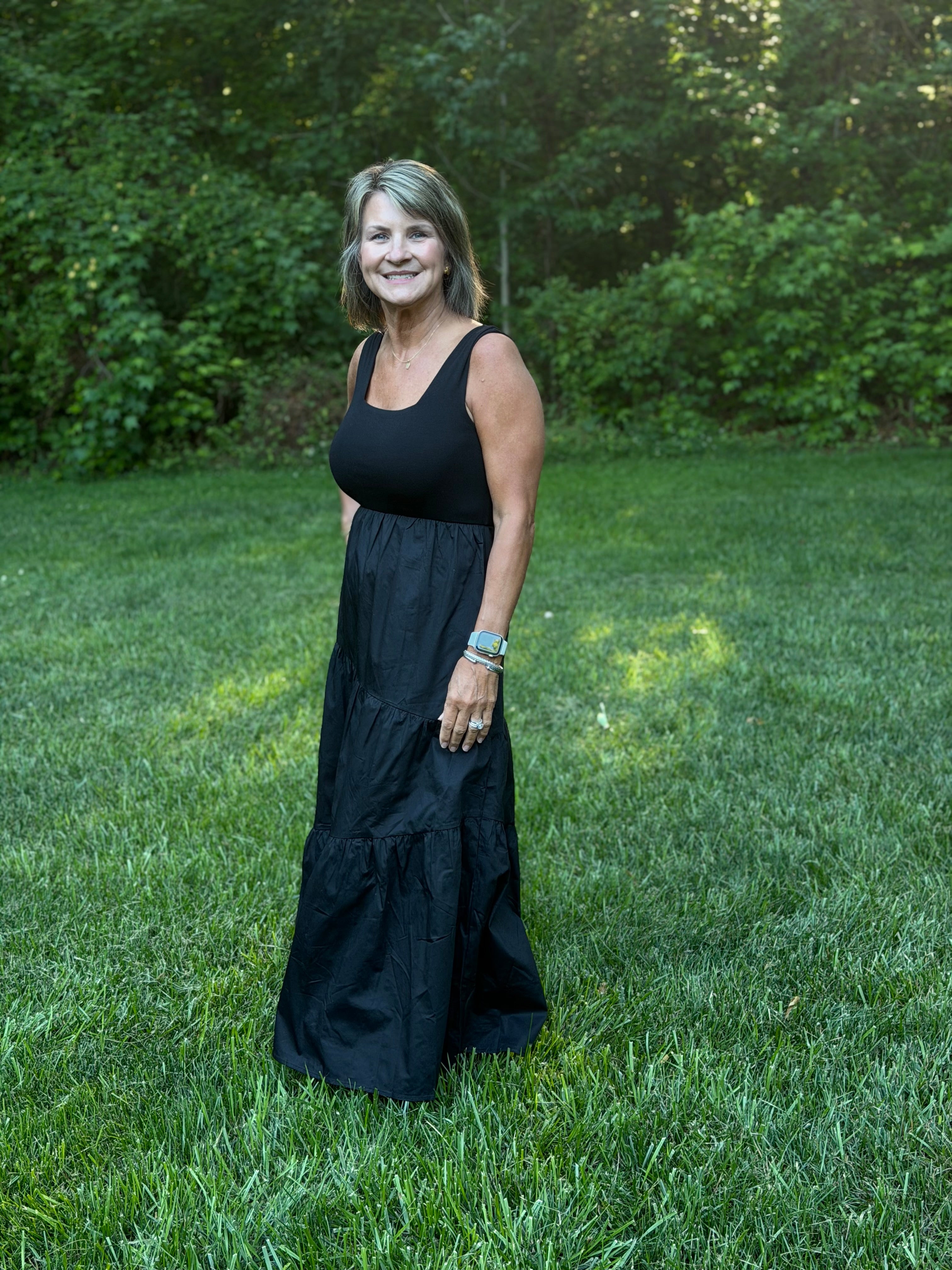 Mitto Shop Square Neck Maxi Dress
