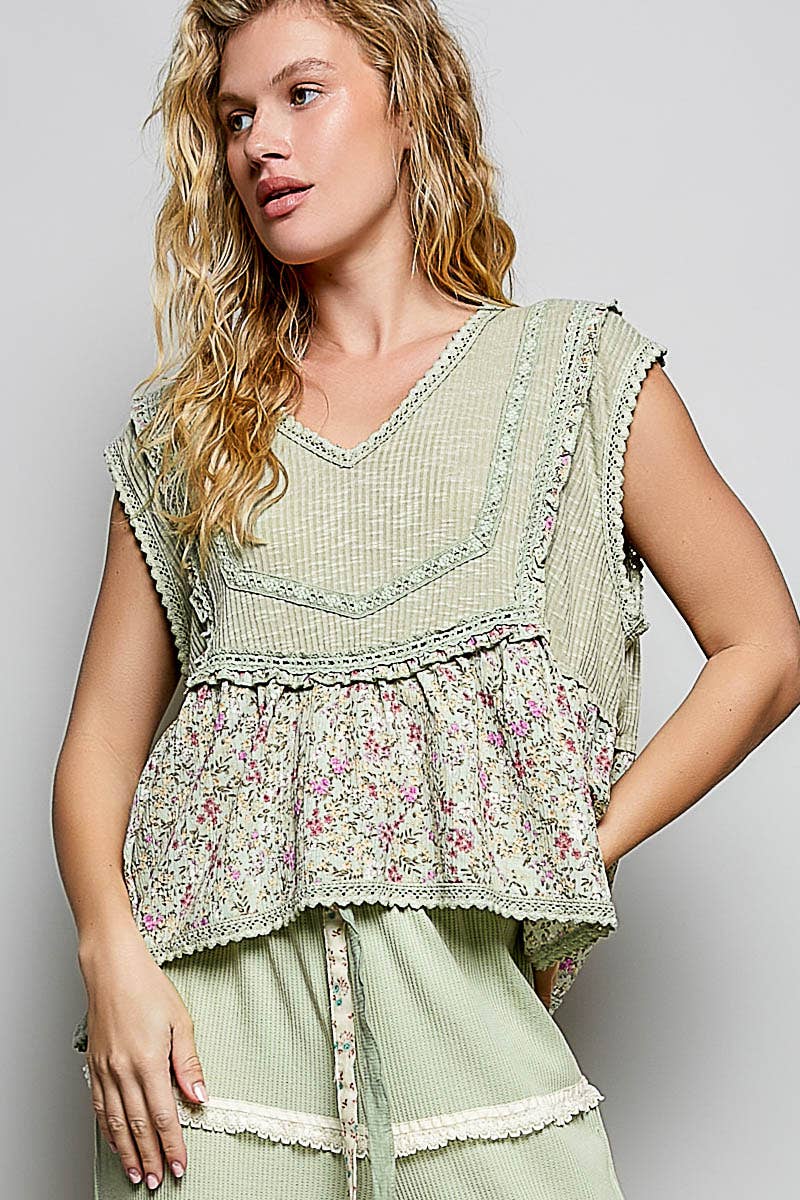 POL Floral  Sleeveless Top