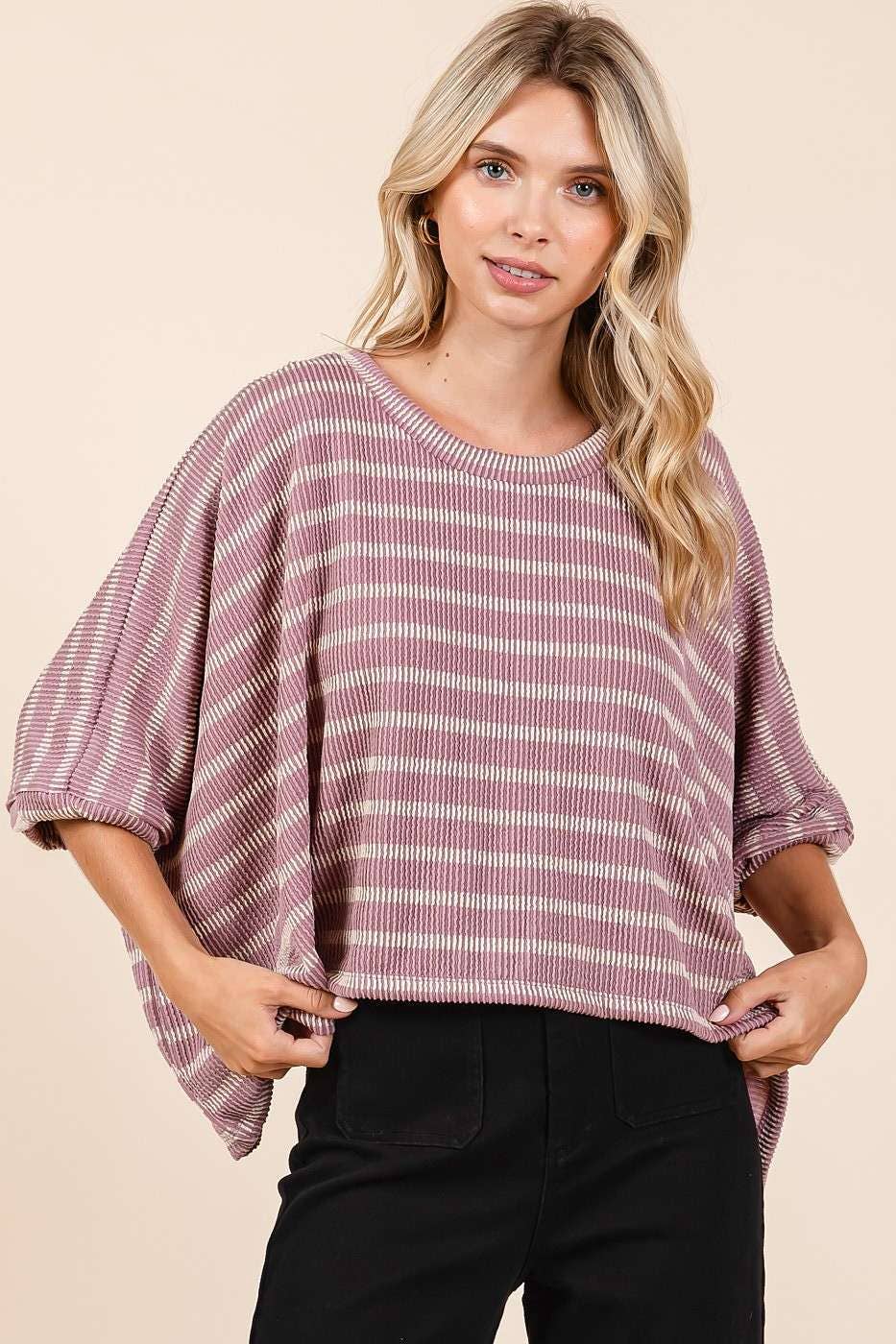 Mitto Shop Striped Print Top
