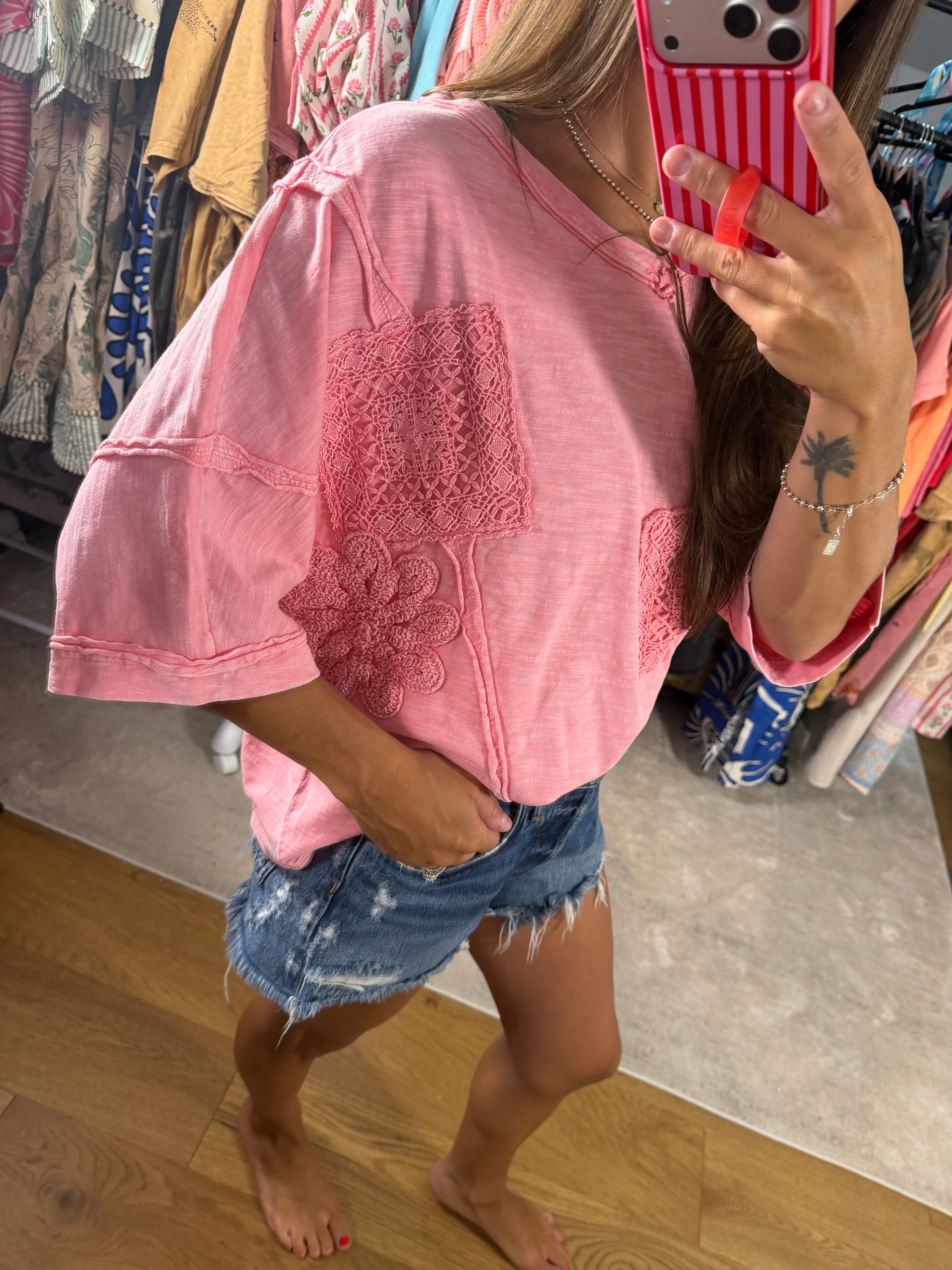 Mitto Shop Crochet Patch Top