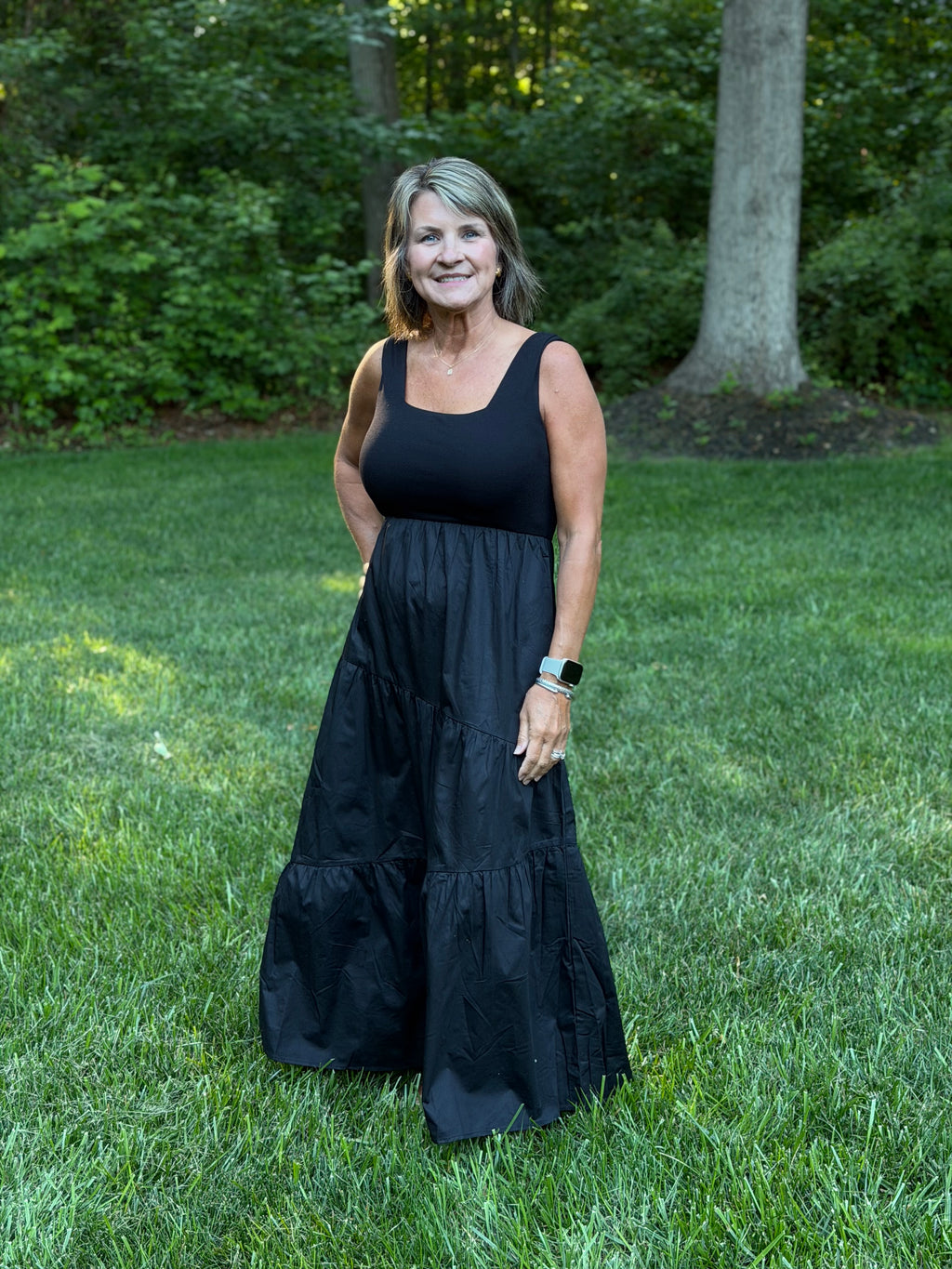 Mitto Shop Square Neck Maxi Dress