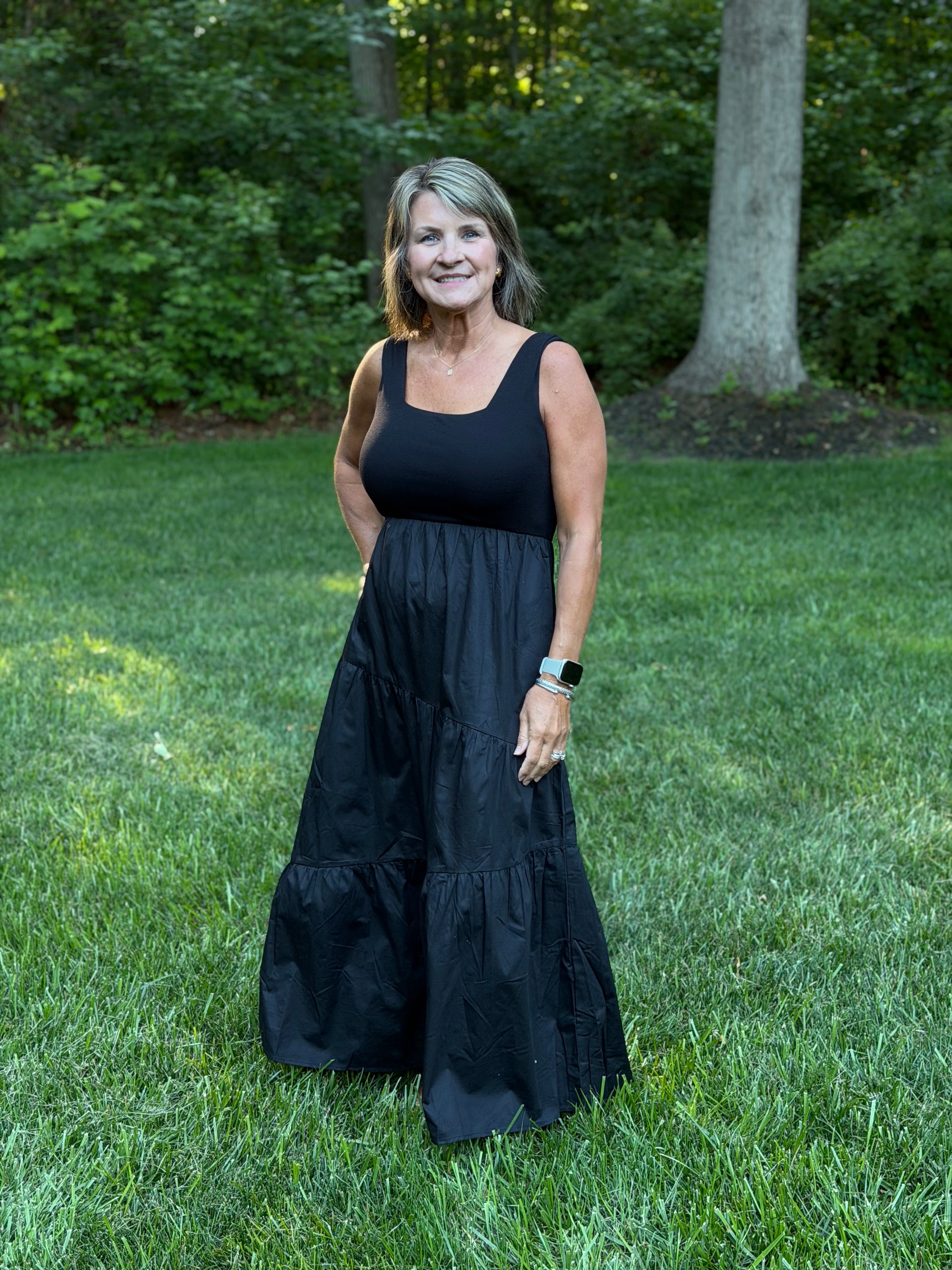 Mitto Shop Square Neck Maxi Dress