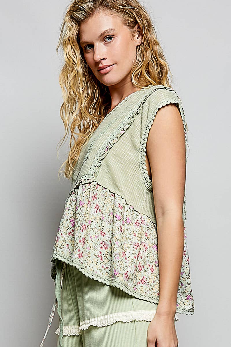 POL Floral  Sleeveless Top