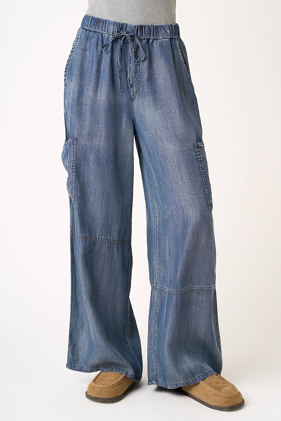 Mitto Shop Chambray Cargo Pants