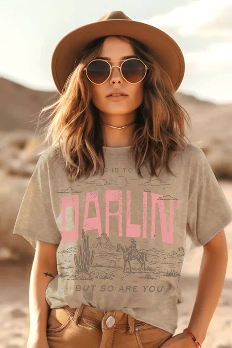 DARLIN MINERAL GRAPHIC TOP