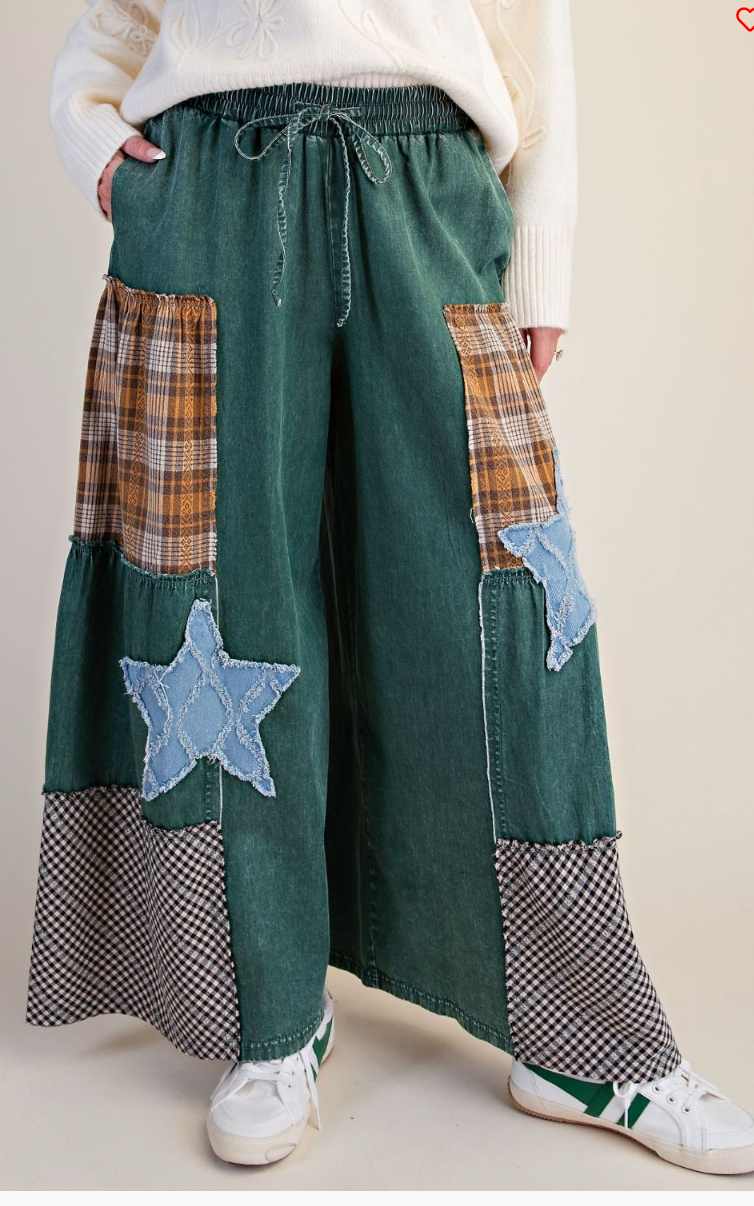 Easel Star Print Pants