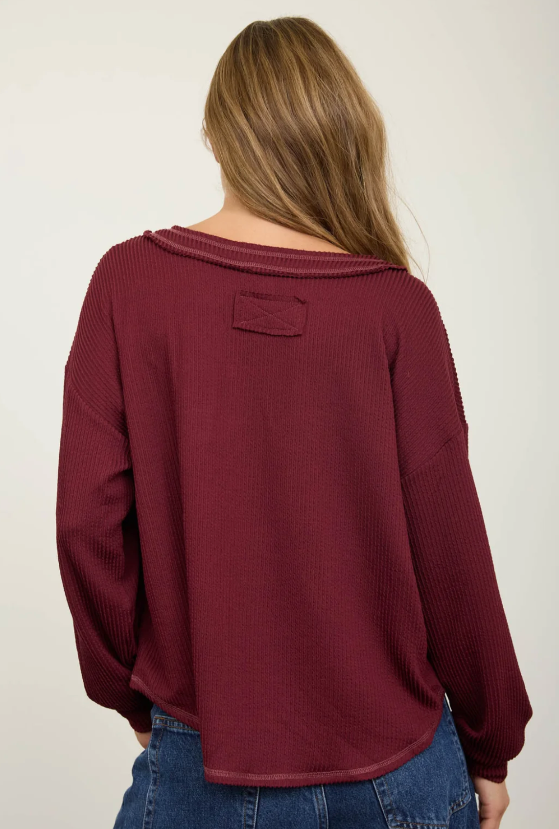 Blu Pepper V-Neck Textured Top