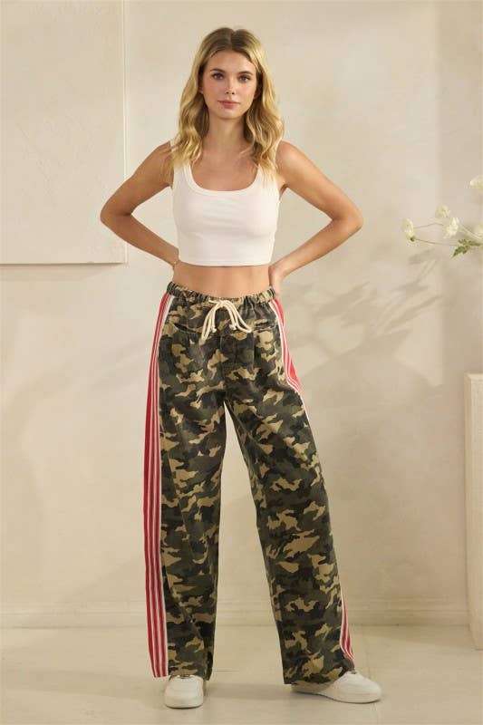 Veveret Leopard Striped Pants