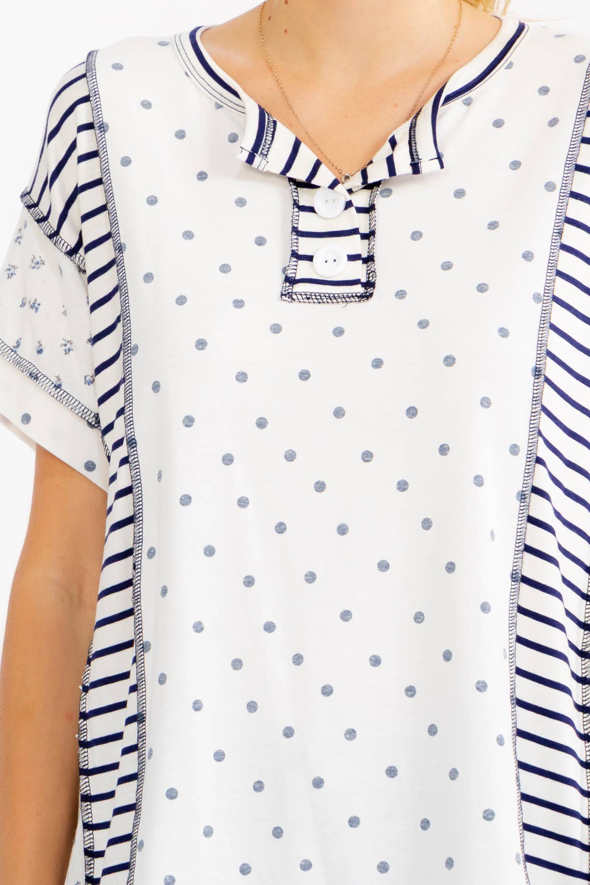 7th Ray Mixed Print Henley