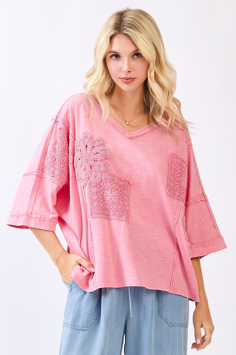 Mitto Shop Crochet Patch Top